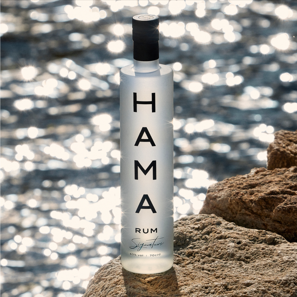 Free hip flask when you buy a Bottle